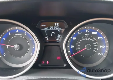 2013 Hyundai Elantra Gls z USA, uszkodzony, nr VIN KMHDH4AE5DU792748